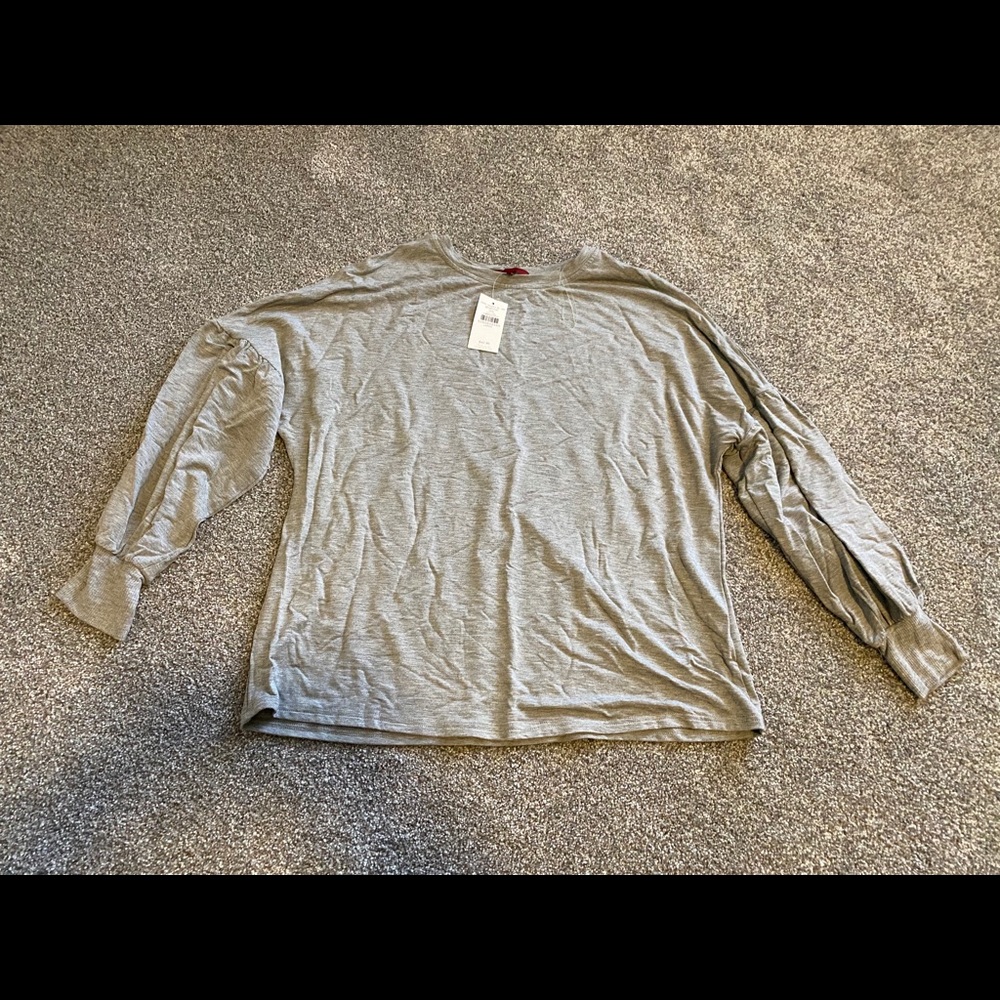 Red by BKE Grey Balloon Sleeve Shirt NWT